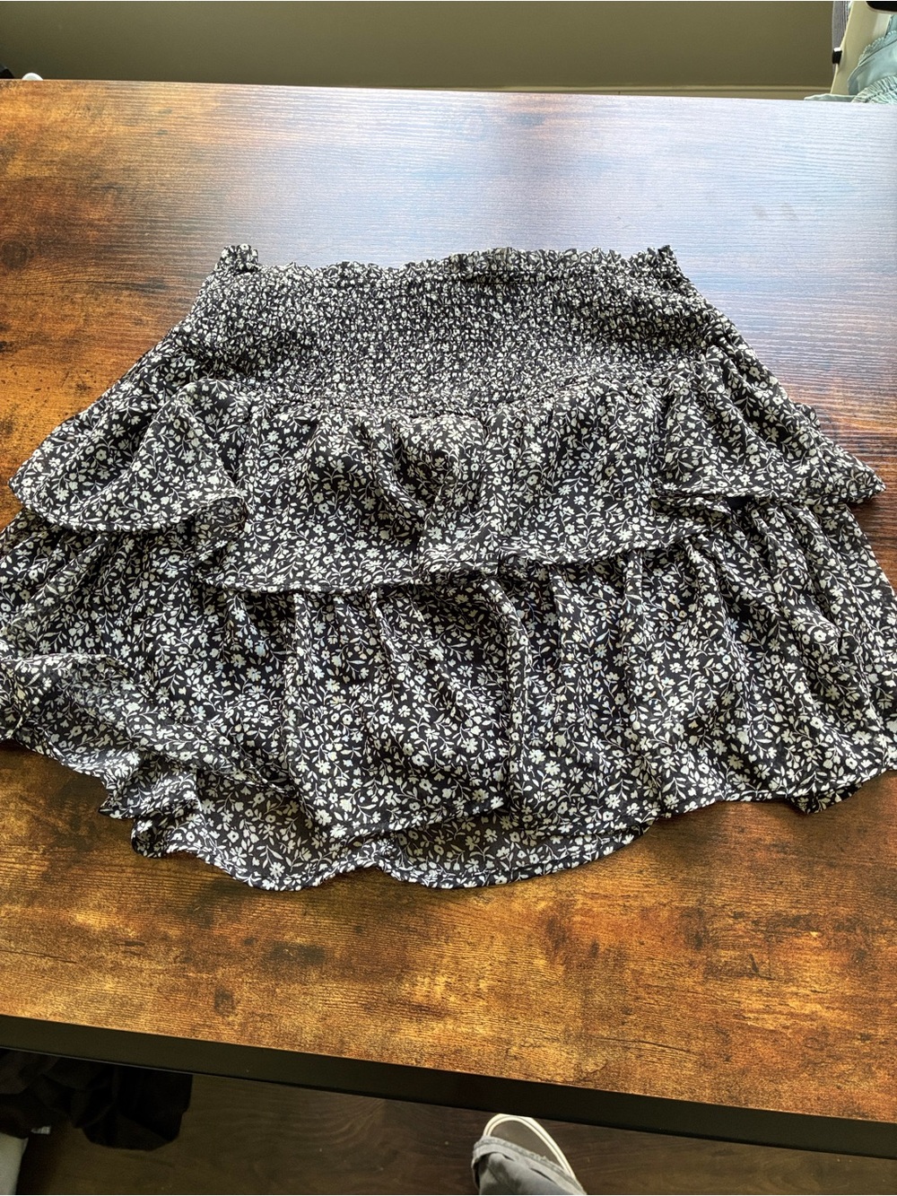 Altar'D State Black Floral Ruffle Mini Skort size L Worn Once